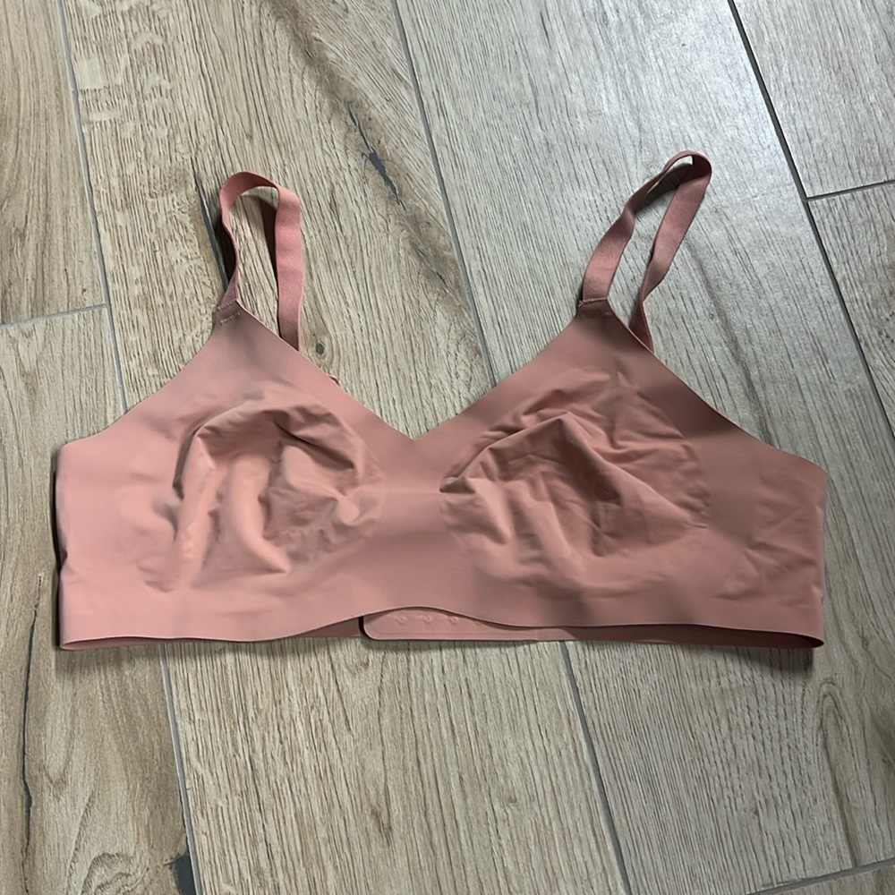 Knix size 3 beige bra